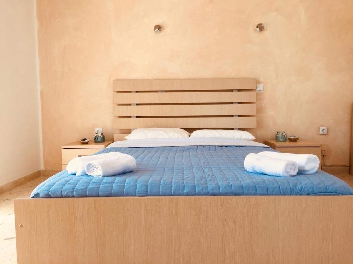 Santa Marina Rooms Agia Marina  Exterior photo